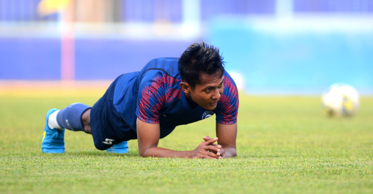 Arema FC Waspadai Kebangkitan Semen Padang