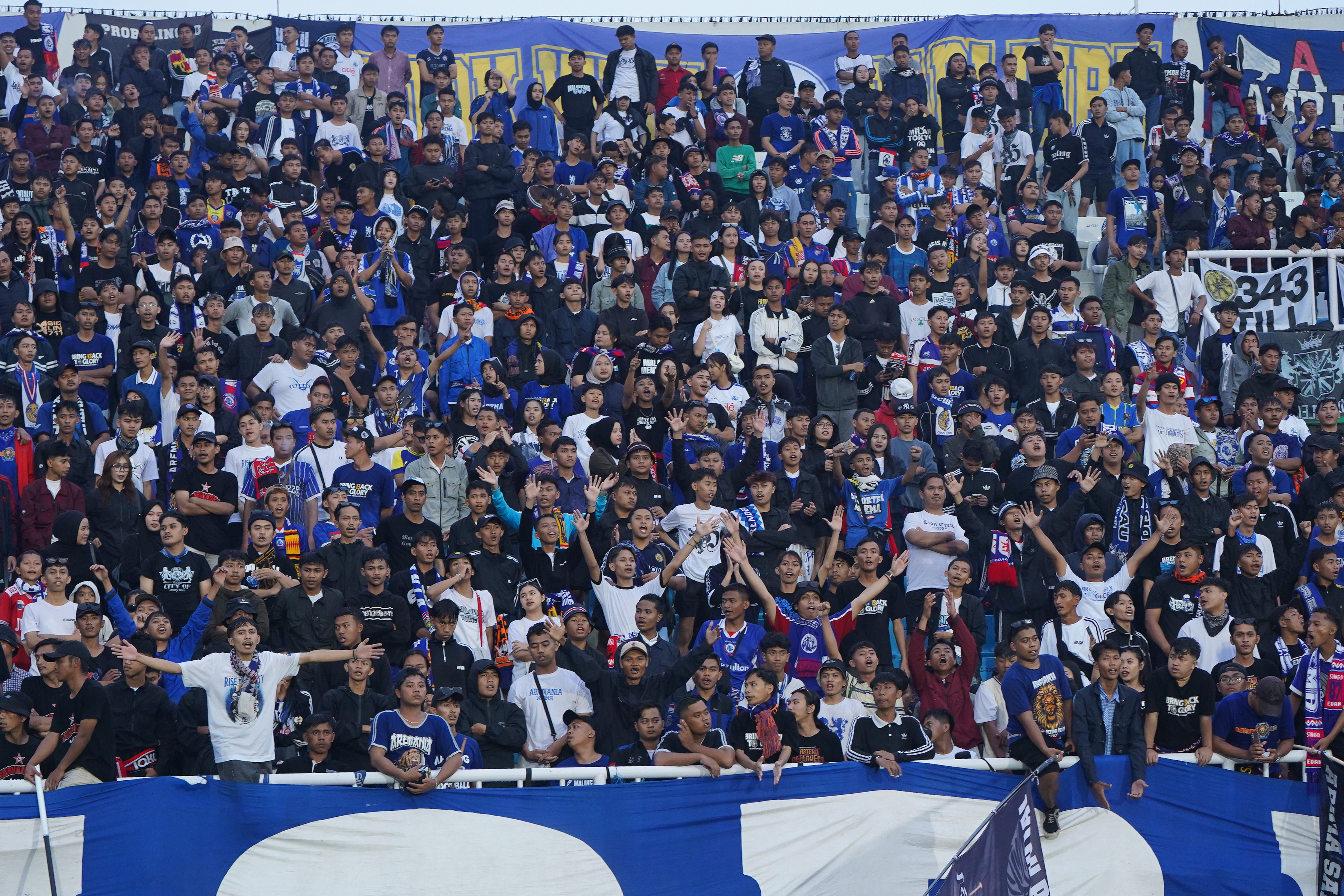 Arema FC Apresiasi Surat Terbuka Presidium, Sikapi Polling Logo Singa Bertindik dengan Hormat: 