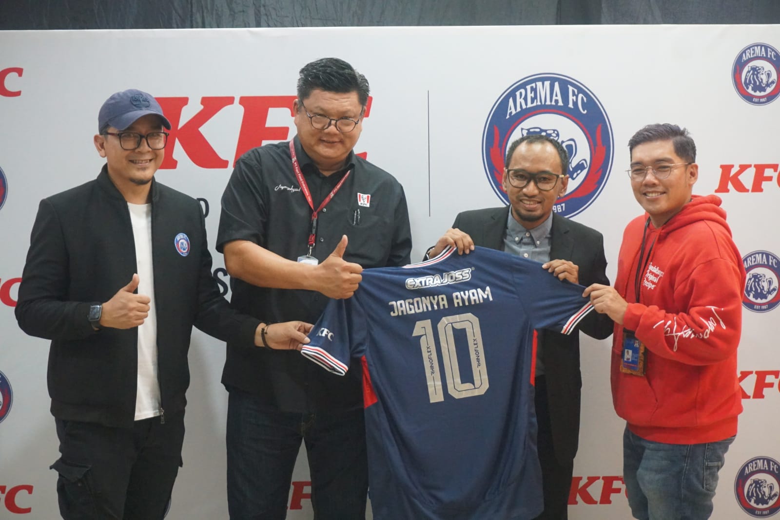 Usung Semangat Kolaborasi,  Arema FC dan KFC Jalin Kerjasama Sponsorship 