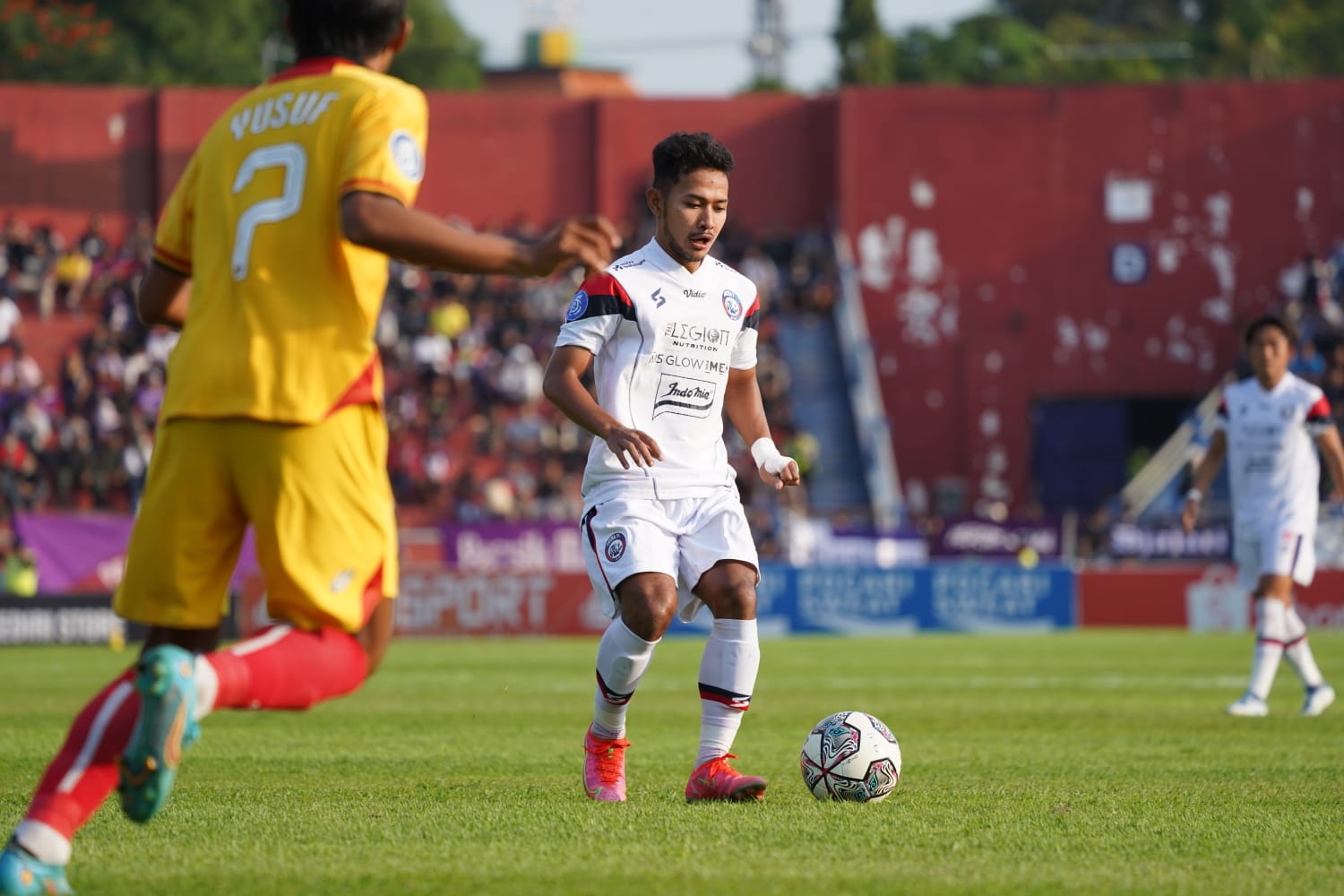 Kalahkan Macan Putih di Kediri, Singo Edan Menangkan Derby Jatim