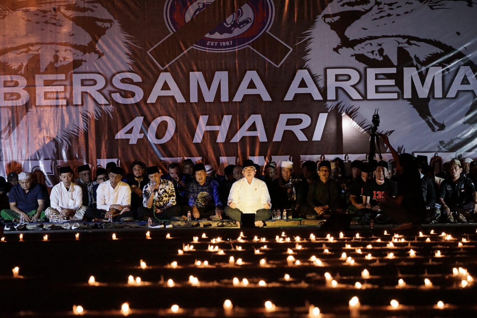 40 Hari Tragedi Kanjuruhan, Arema FC dan Ribuan  Aremania Satukan Doa Saling Menguatkan 
