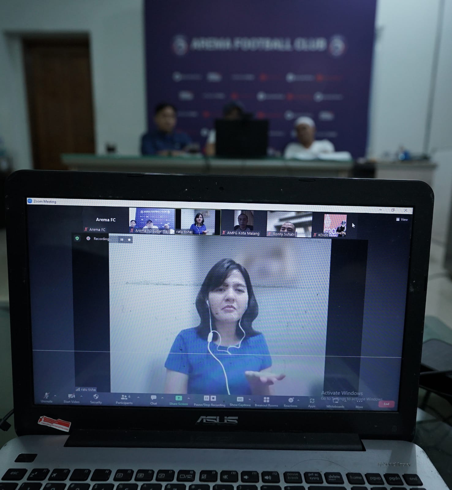 Arema FC Lanjutkan Konsultasi dengan Para Tokoh Sepak Bola Nasional 