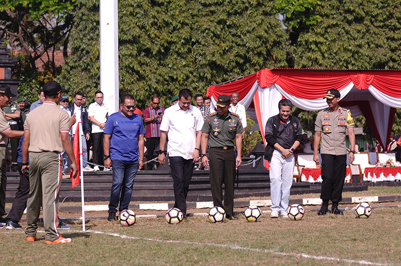 Nuansa Nasionalisme di Pembukaan NKRI Football Festival