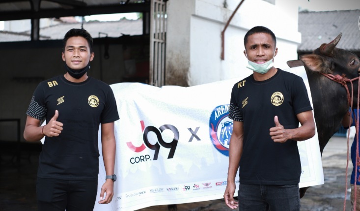 Momen Idul Adha dan Tradisi Baru Ketuk Pintu Rumah Pemain