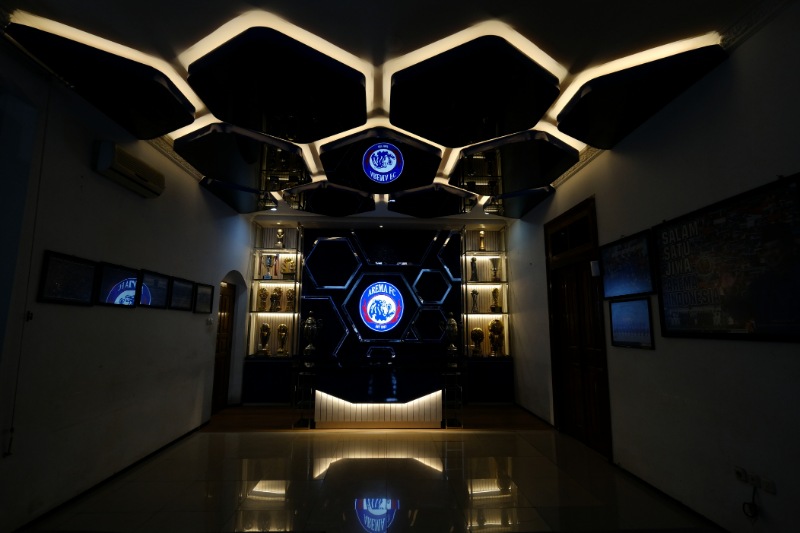 Dapatkan Akses Gratis ke Mini Museum Arema FC dengan Berbelanja di Arema FC Official Store