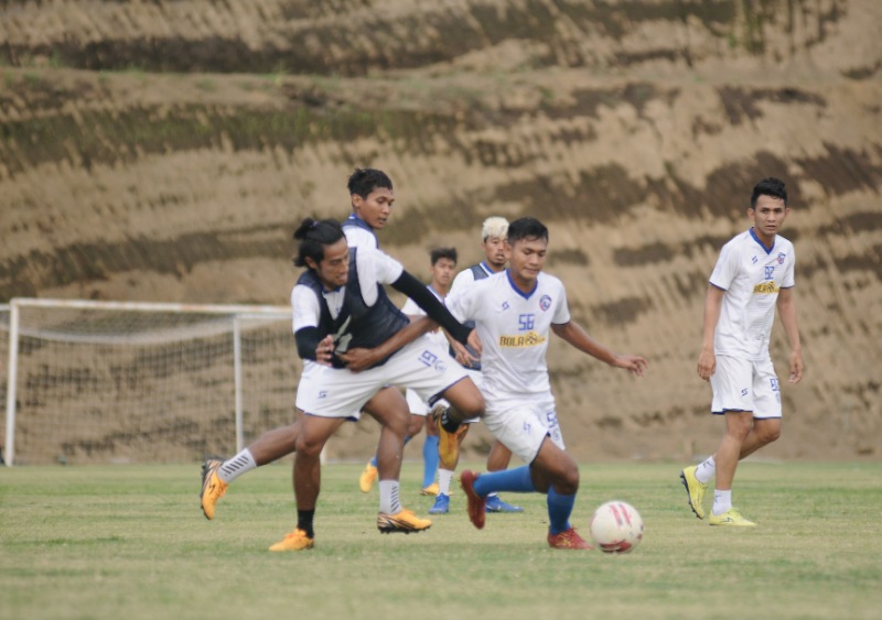   Merancang Strategi Perang  dari Kaki Semeru