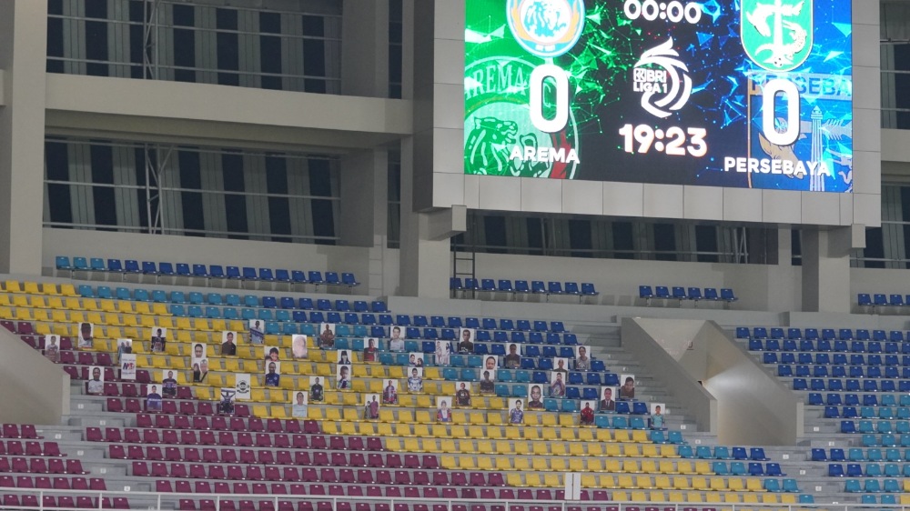 Sosok 'Dirijen' Pimpin Aremania di Laga Arema FC Lawan Persebaya