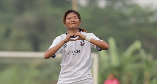   Kalahkan Persib, Arema FC Raih Juara Trofeo Narawidjajan