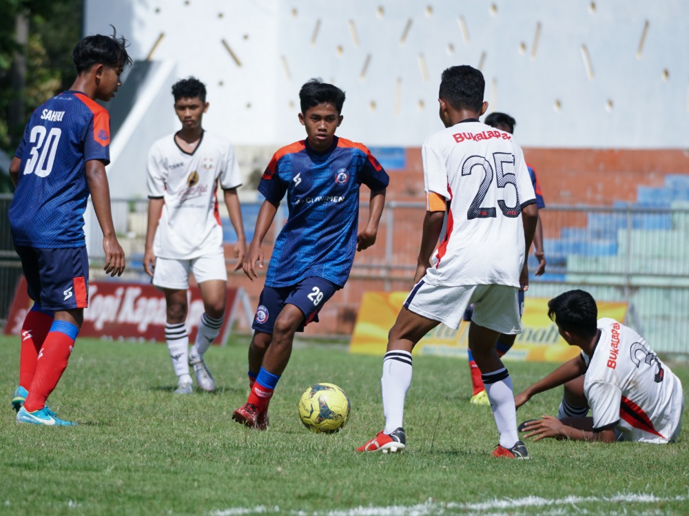 Gilas Tim Surabaya 6-0, Arema FC U-17 Puncaki Klasemen Grup D Piala Suratin U-17 