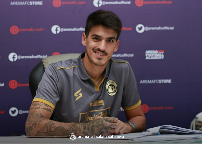 Esteban Guillen Optimis Matias Malvino Akan Jadi Bagian Penting Arema Musim Ini 